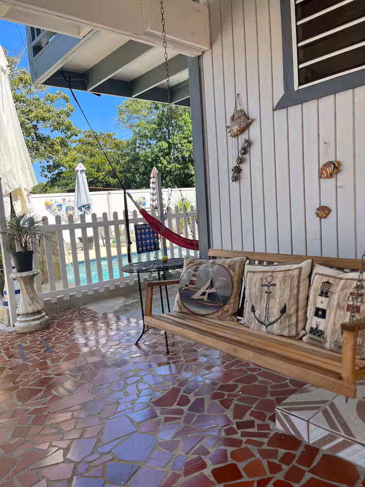 Patio and outdoor dining 2